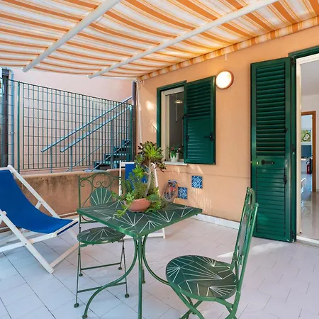 Terrazzo Eucalipto شقة *